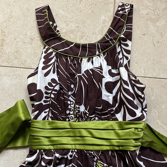 Brown White Green Floral Print TeezeMe Dress Size 7 - Picture 5 of 10